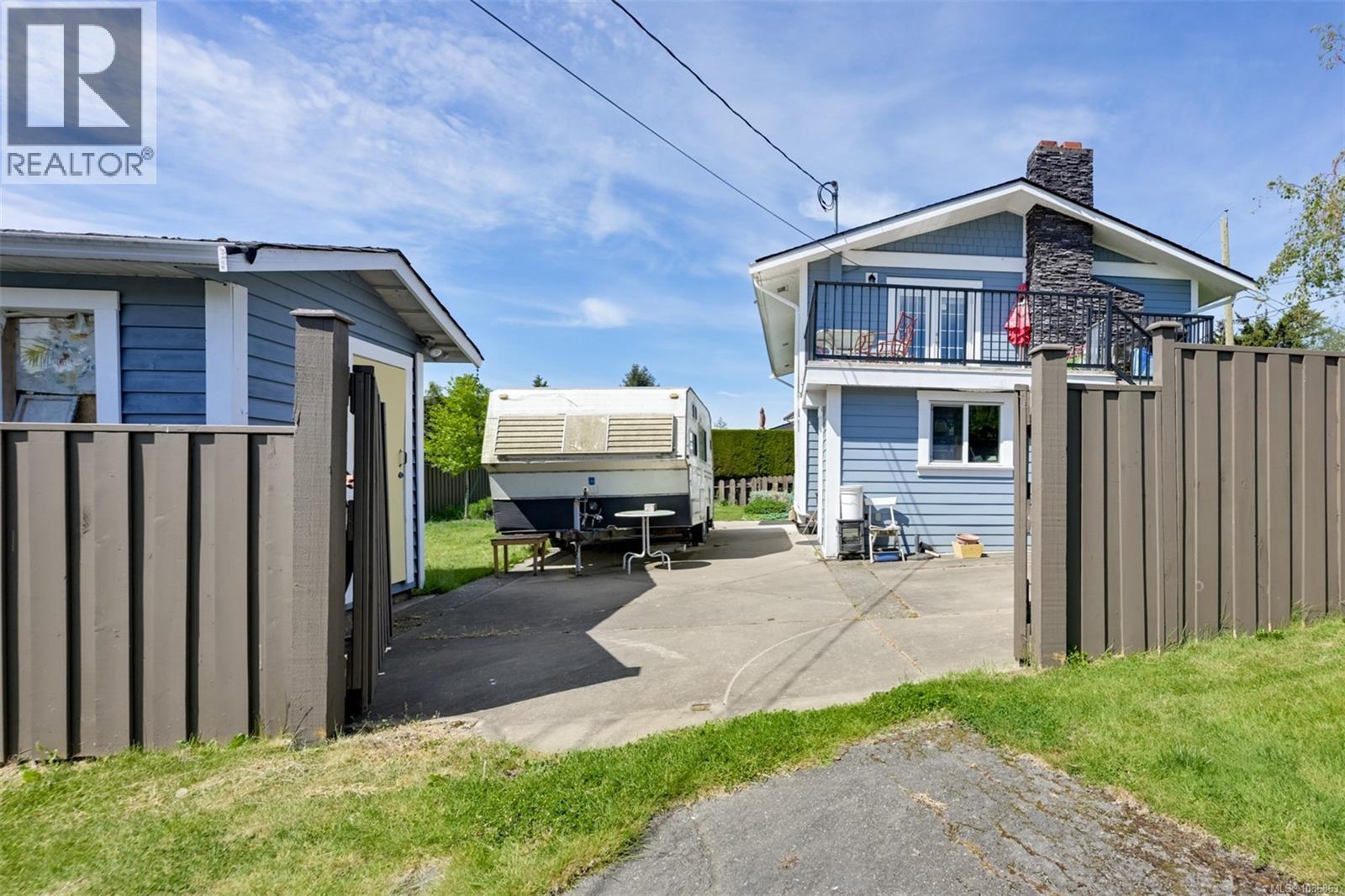 670 Polyanthus Cres - 38
