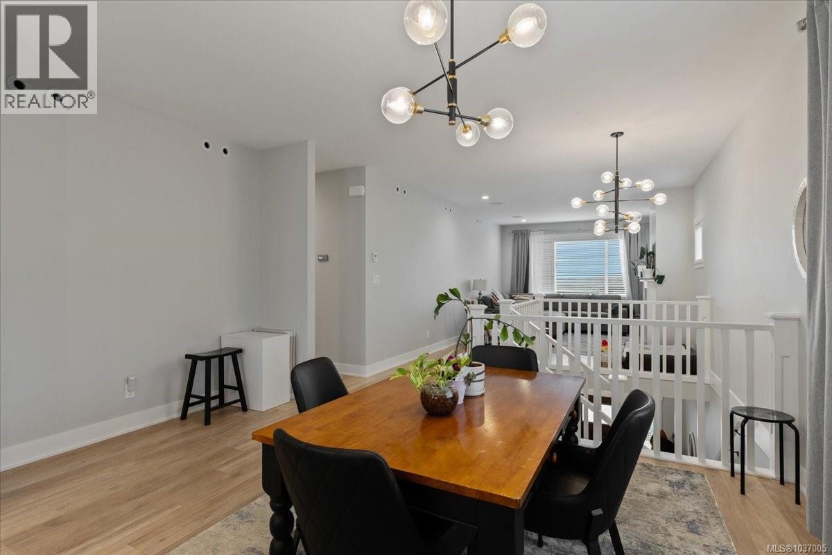 1360 Flint Ave - 17