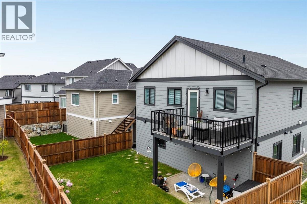1360 Flint Ave - 24
