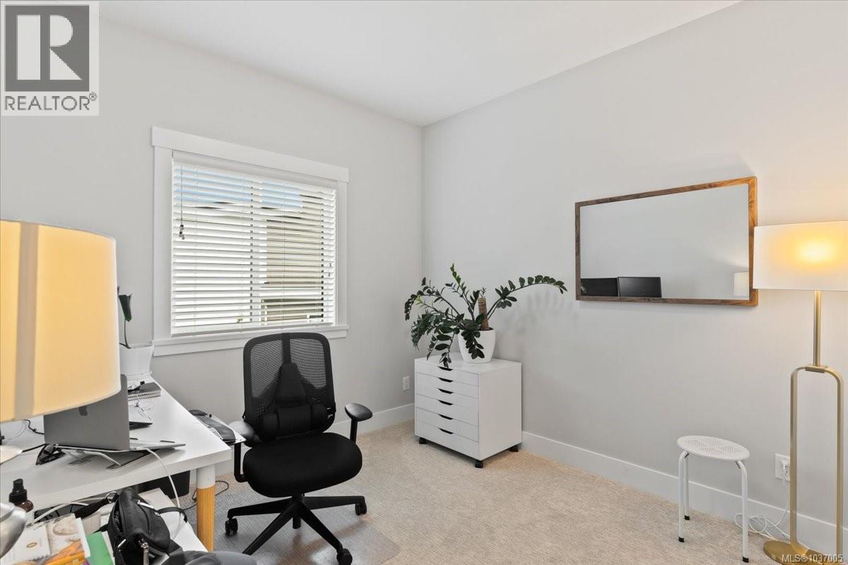 1360 Flint Ave - 20