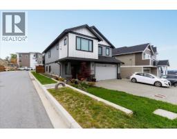 1360 Flint Ave, Langford, BC V9B5N1 Photo 32