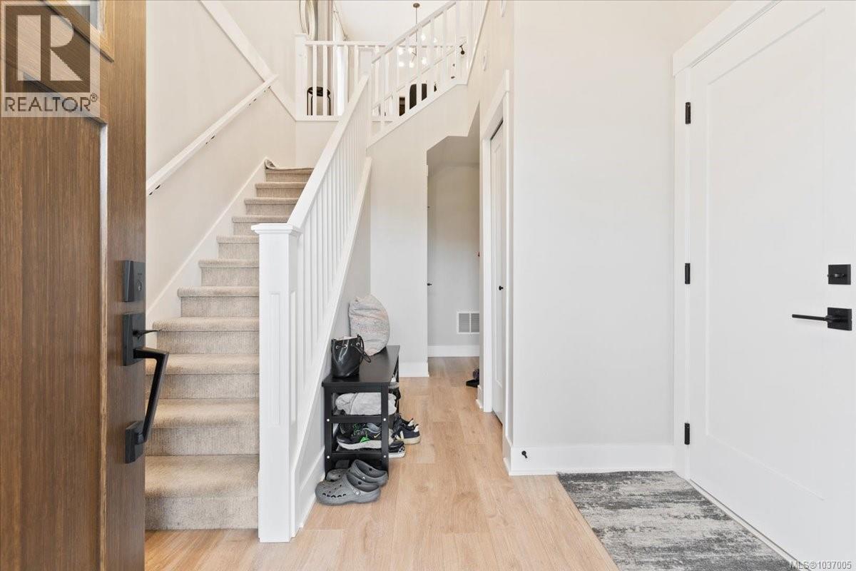 1360 Flint Ave - 16