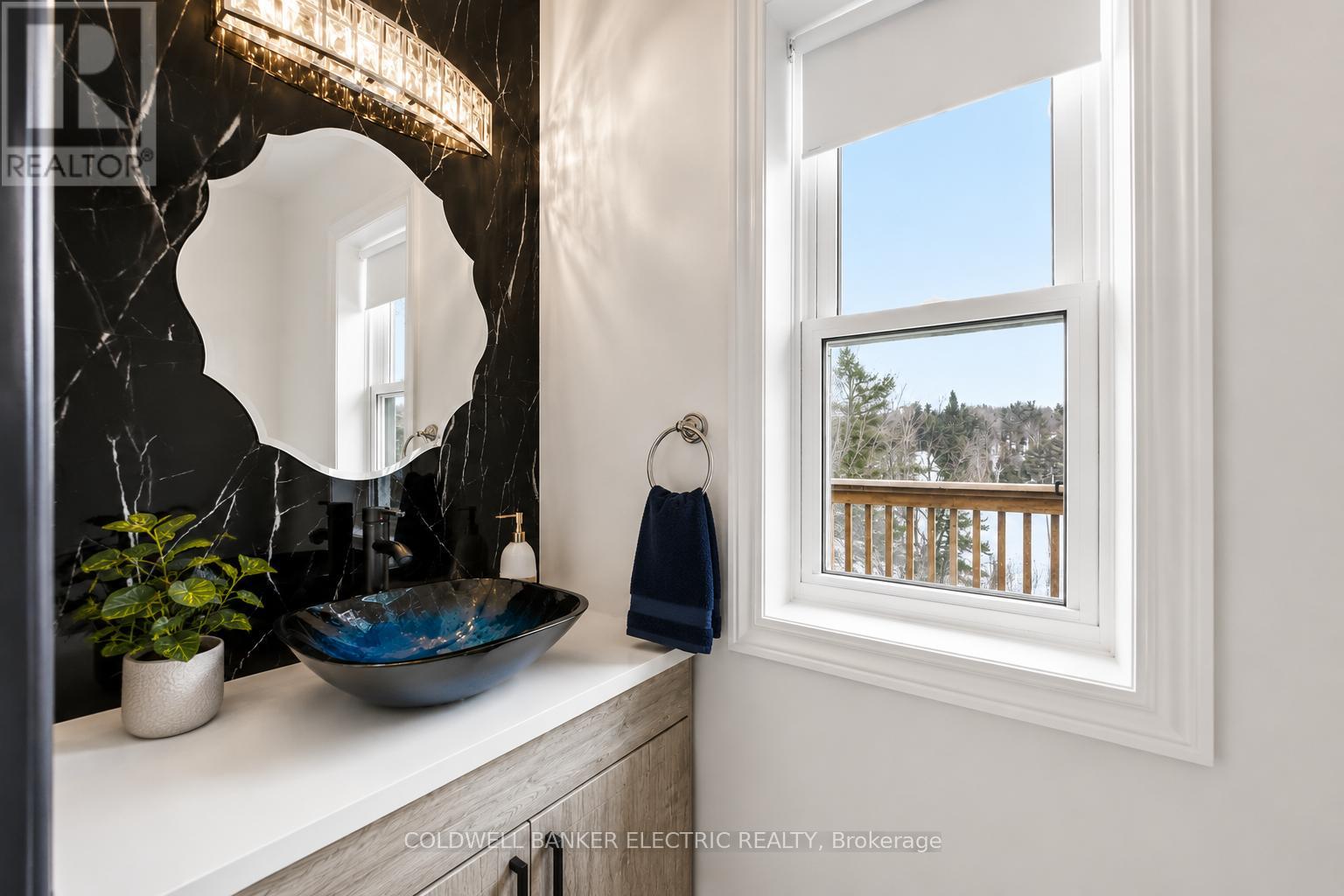 1211 GELERT ROAD - Image 19
