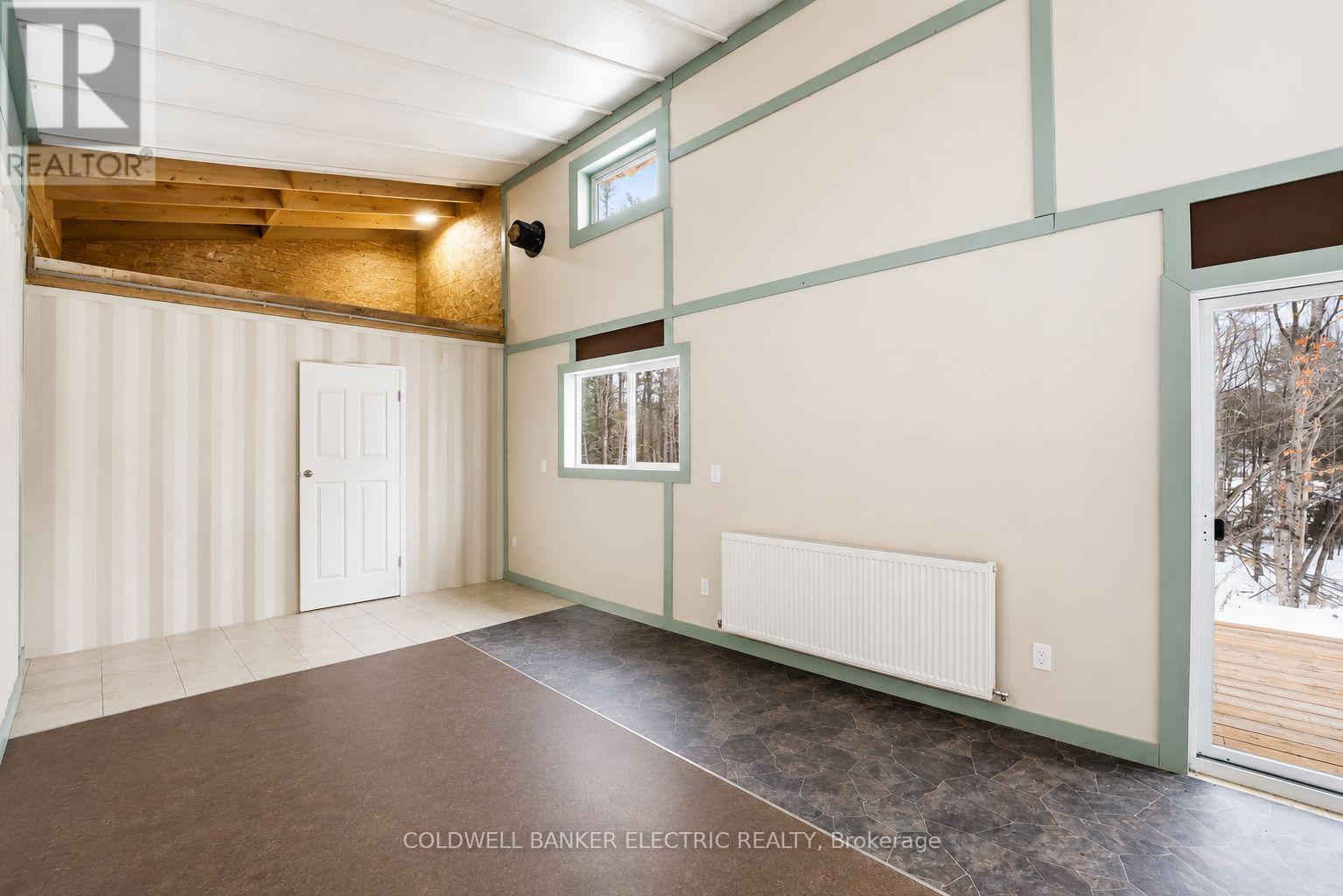 1211 GELERT ROAD - Image 31