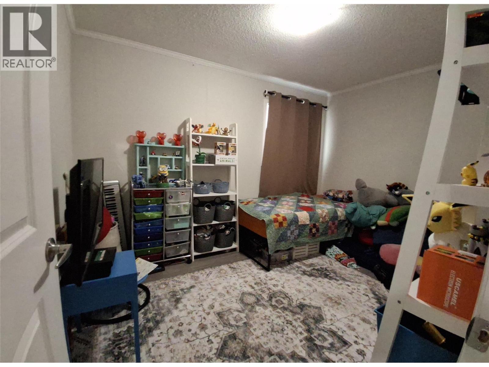 #10 235 Aylmer Road - 14