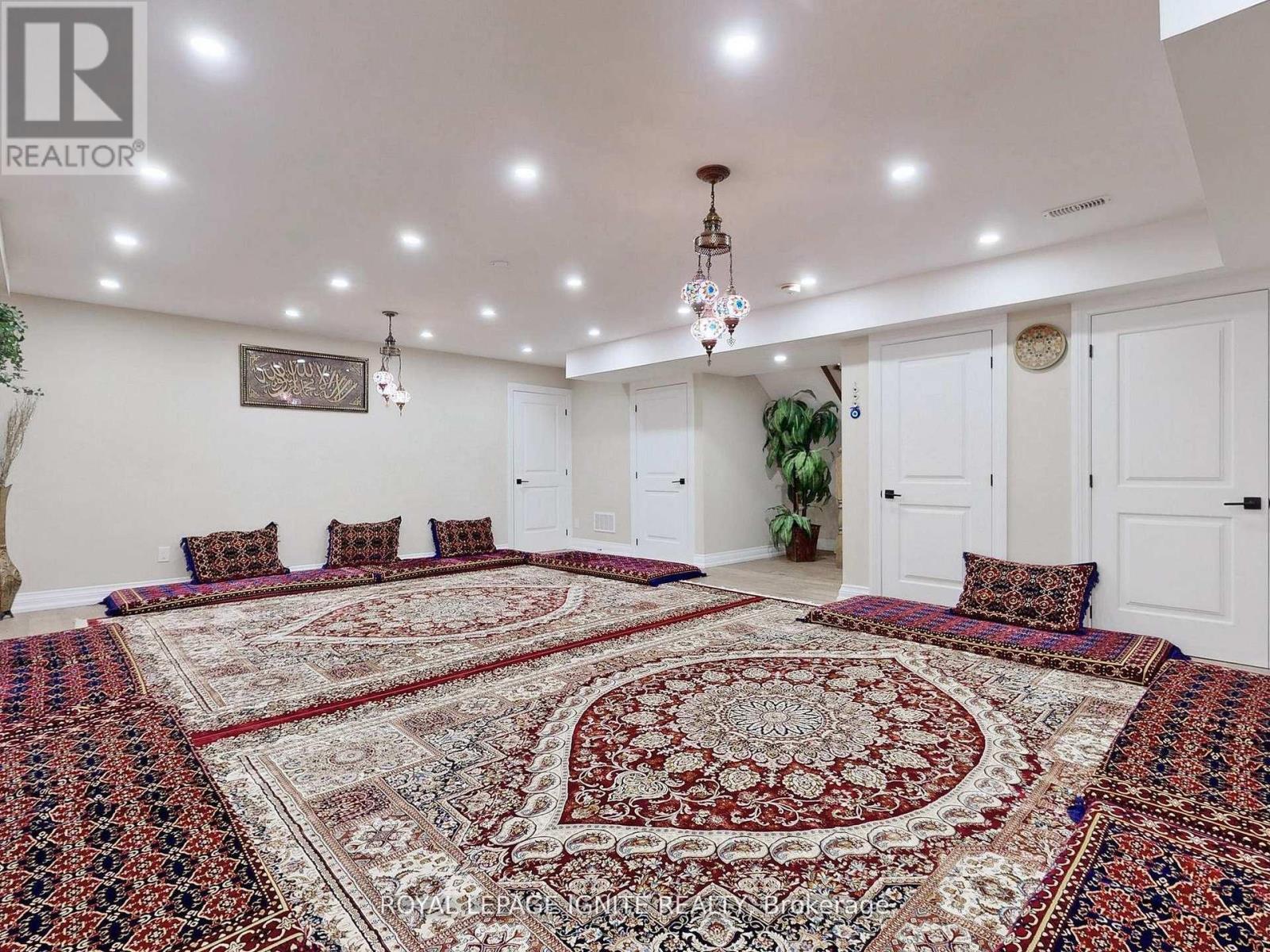 20 CHATTERTON BOULEVARD - 15