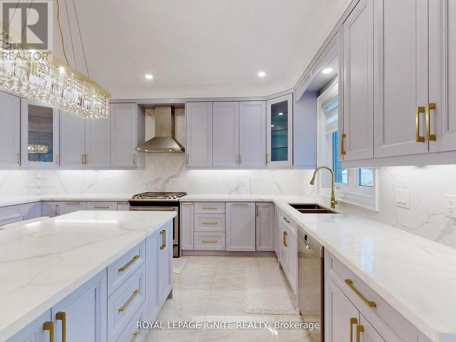 20 CHATTERTON BOULEVARD - 31