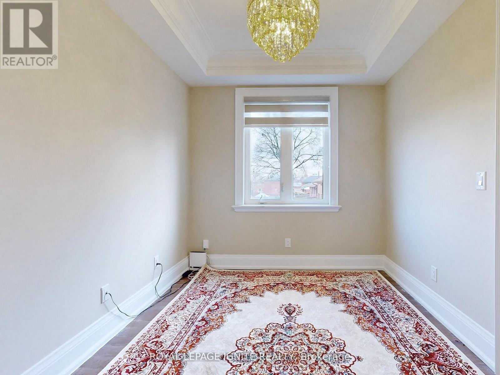 20 CHATTERTON BOULEVARD - 32