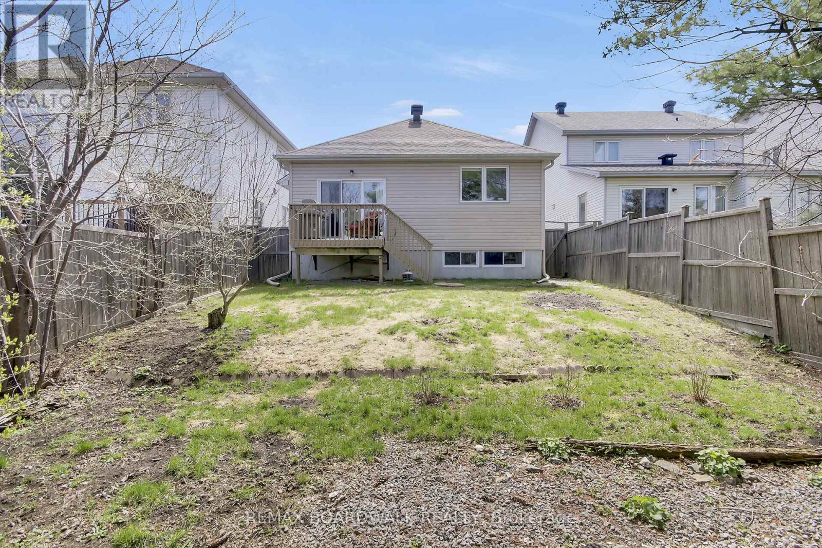 48 MARICONA WAY - 43