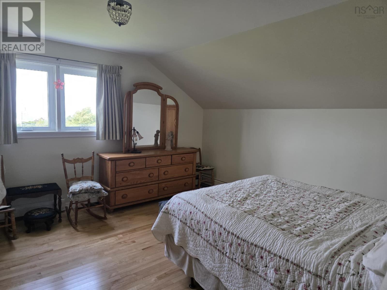 70 Skinners Cove East Road - 25
