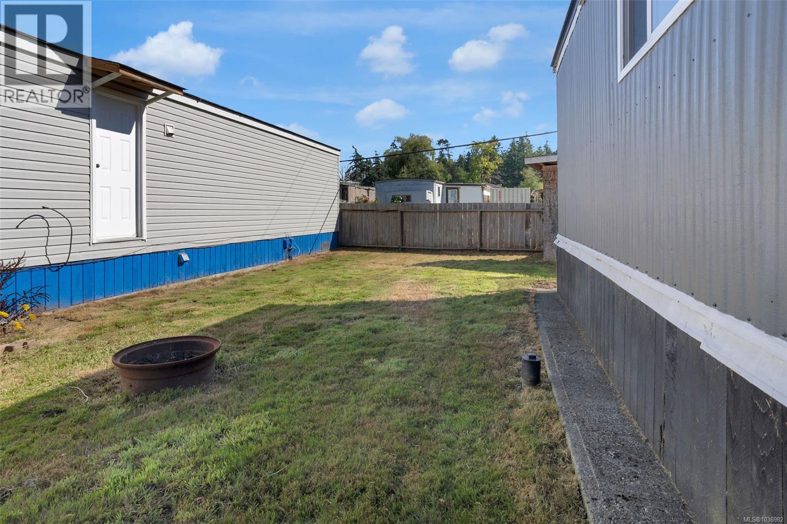 #143 1753 Cecil St - 29