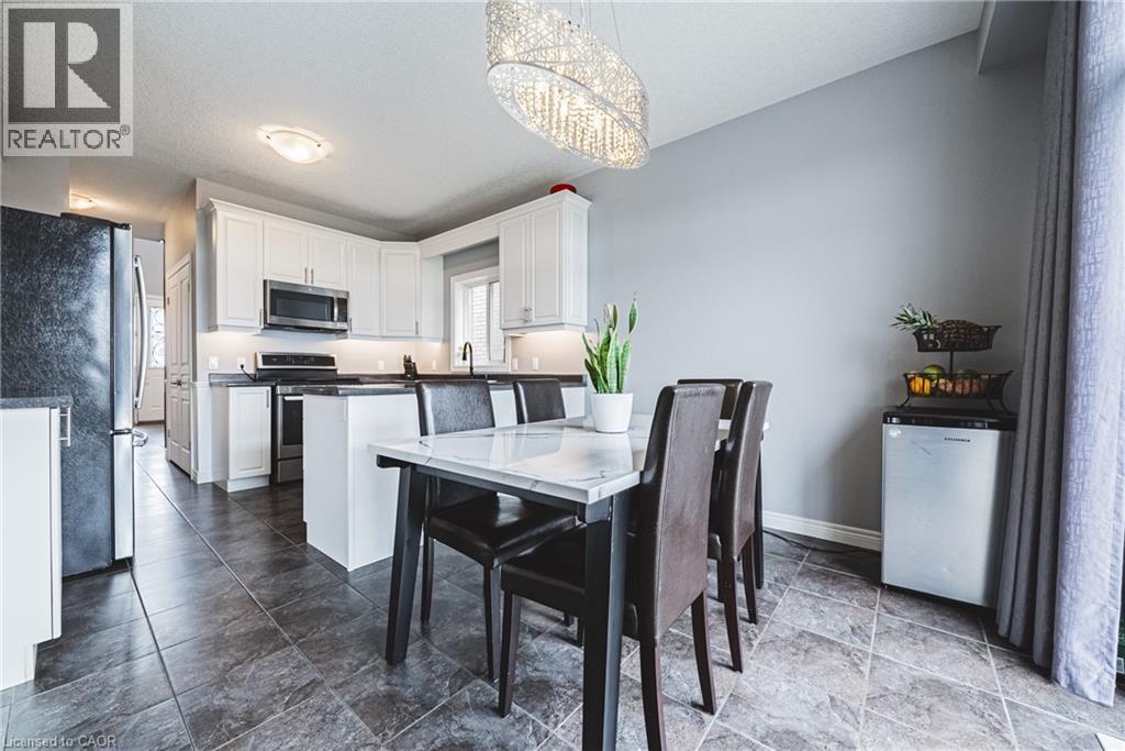154 KEYSTONE Crescent - 15