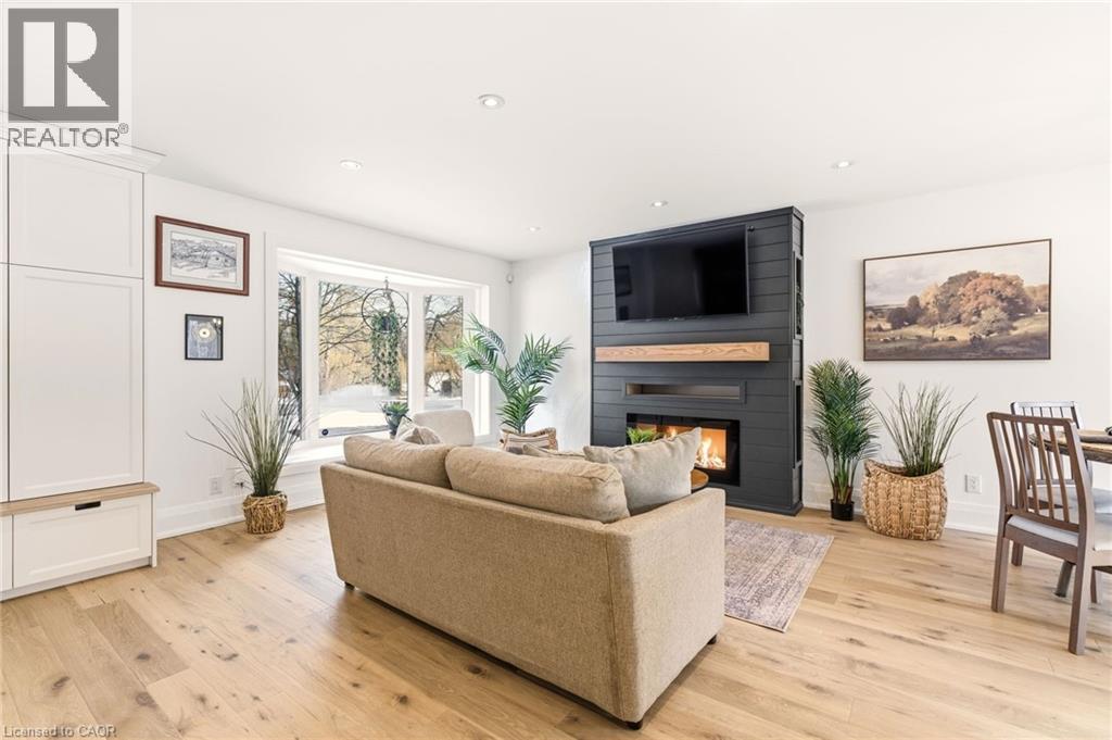 22 ROSEBOUGH Street - 7