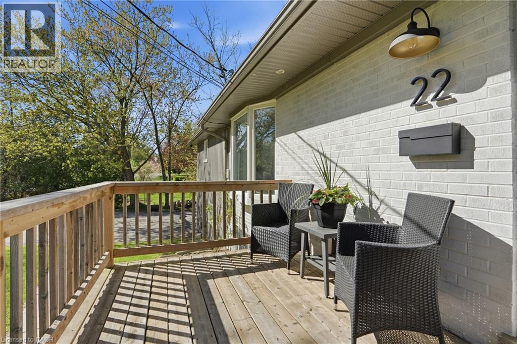 22 ROSEBOUGH Street - 4