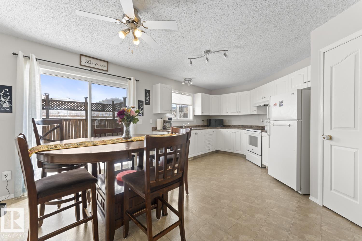 4805 45 ST - 6