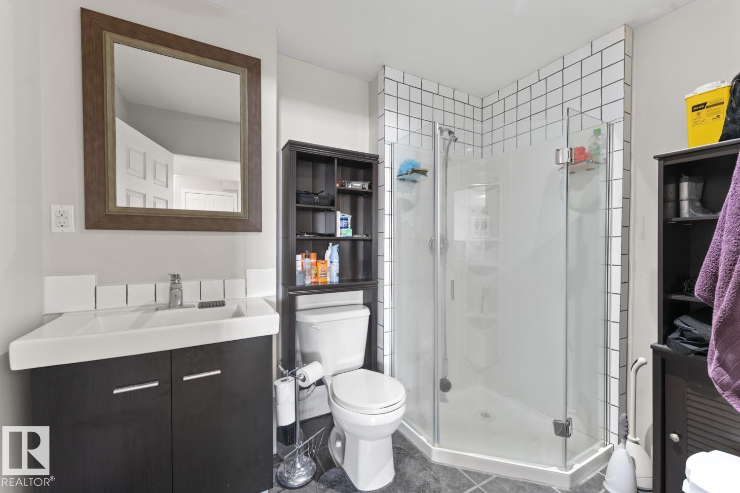 4805 45 ST - 22