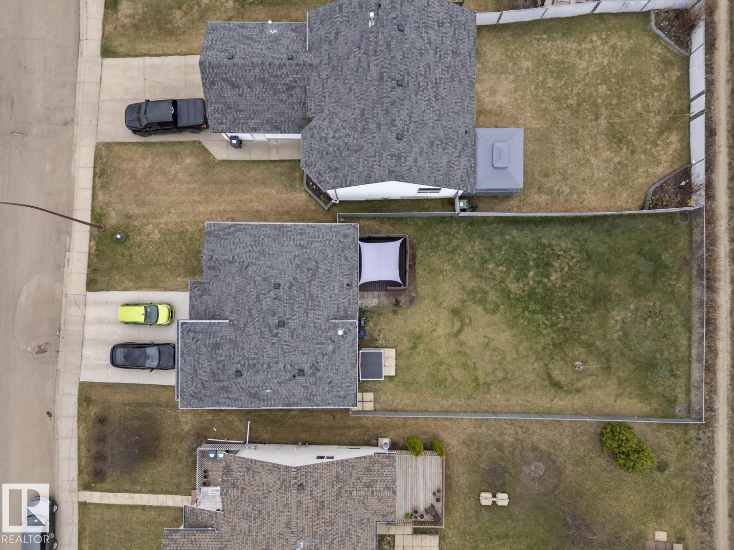 4805 45 ST - Image 2