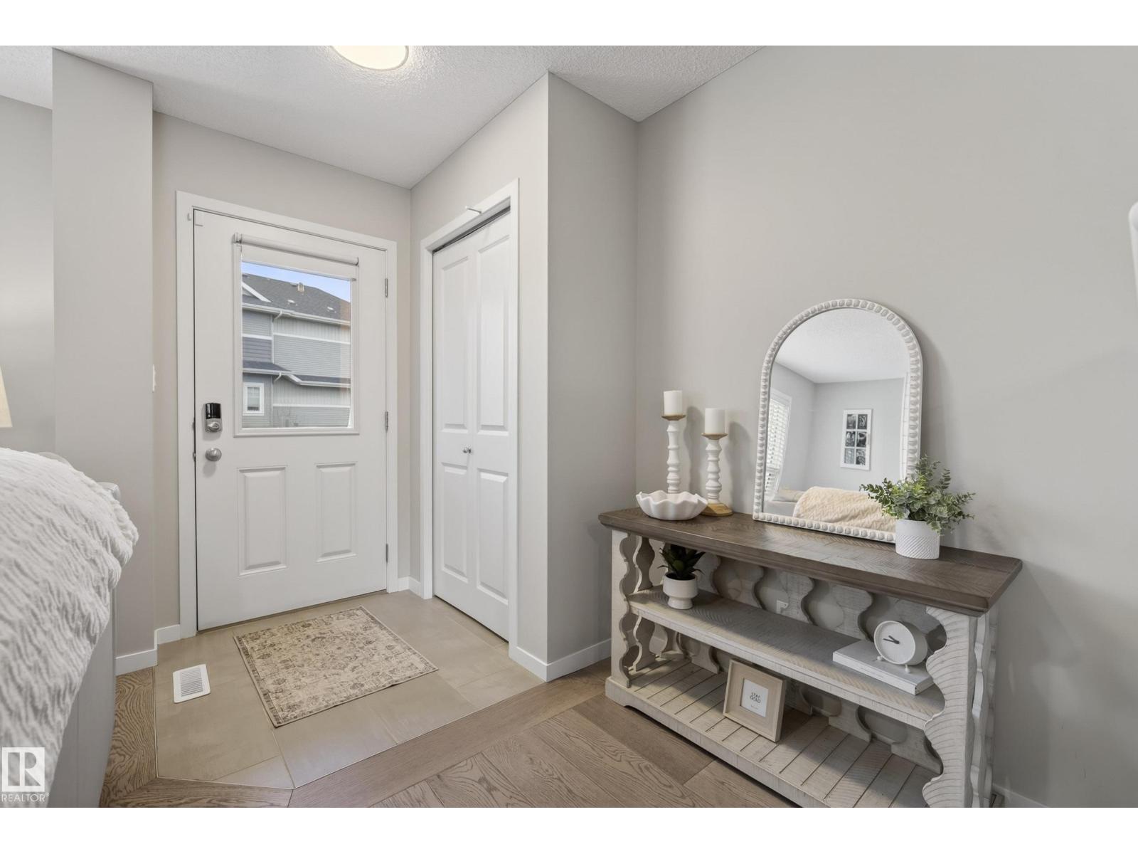 2513 PRICE WY SW, Edmonton