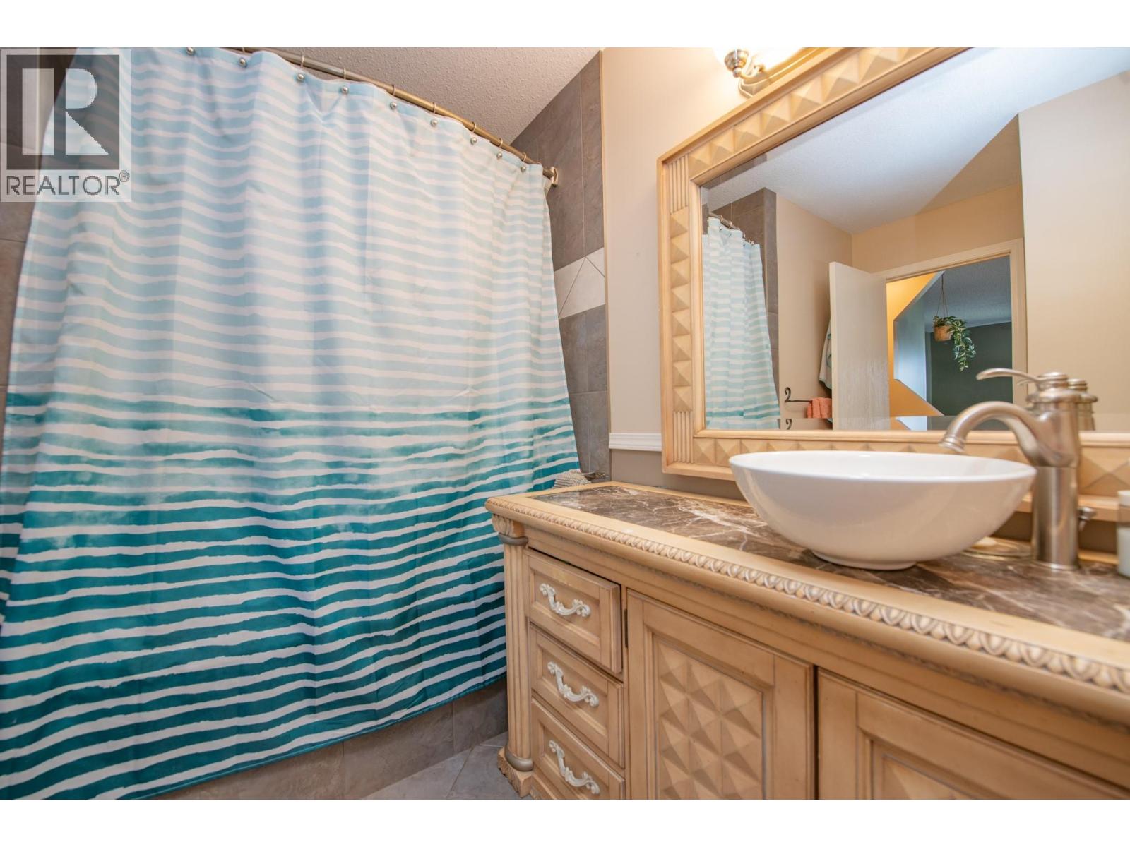 3701 15 Avenue, Vernon