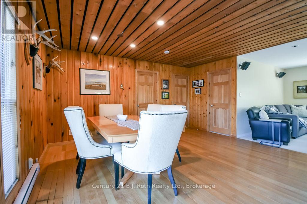 9 SEVERN RIVER 403 - 10