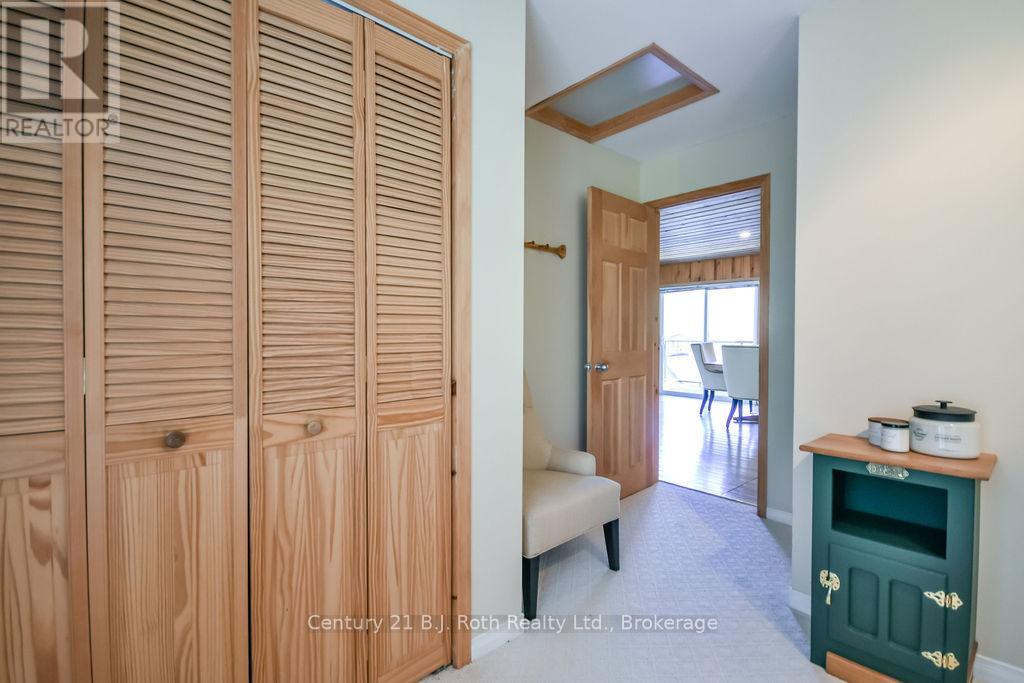 9 SEVERN RIVER 403 - 16