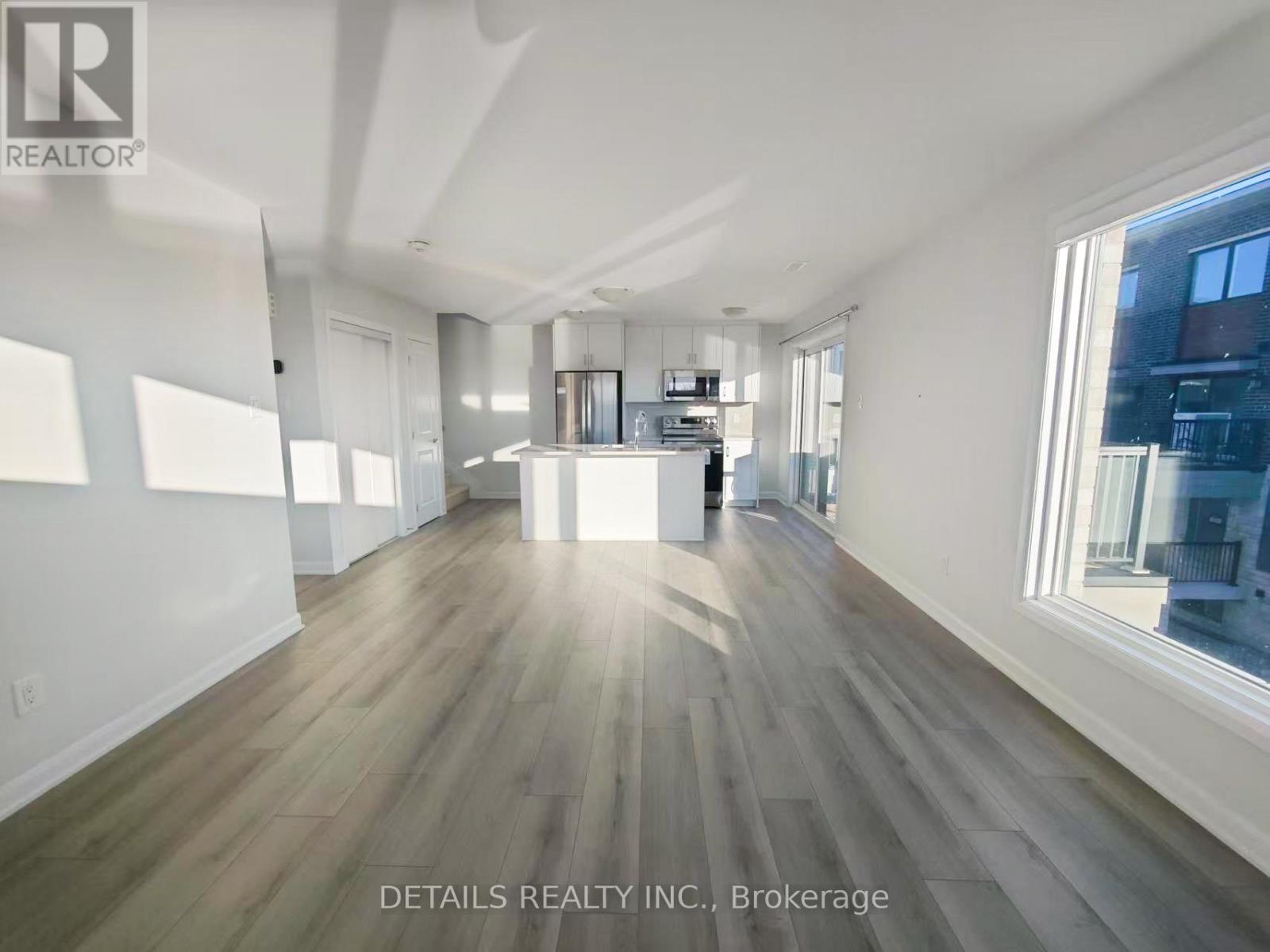 Kitchen & living room