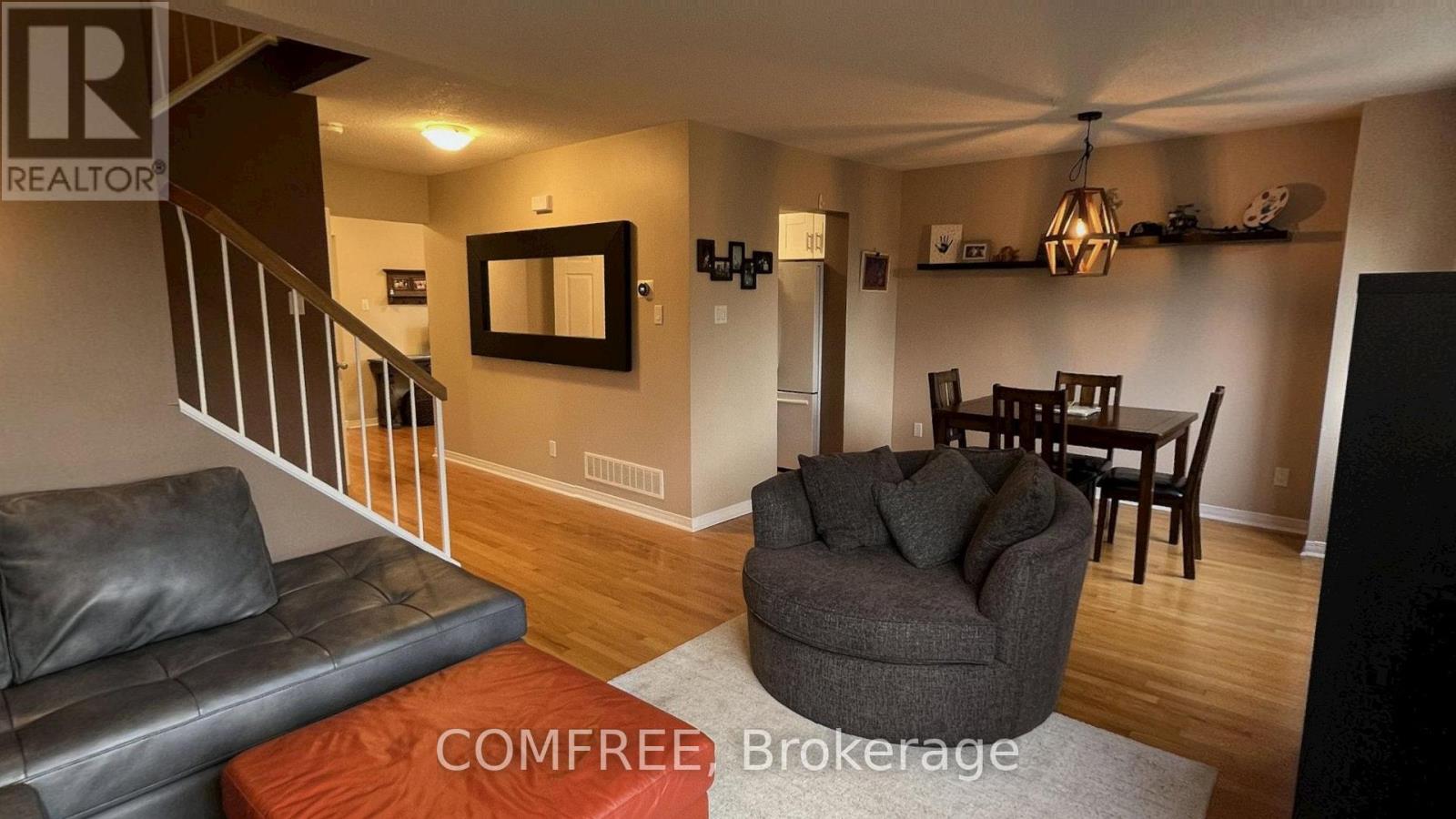 10 DURBIN COURT - 7