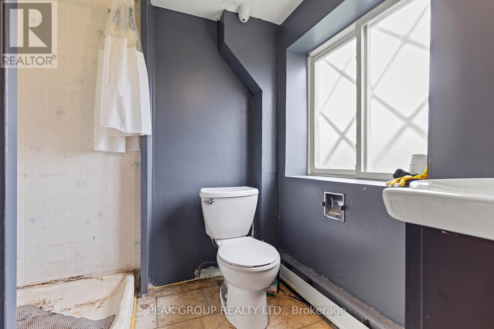 73 RIVERVIEW BOULEVARD - 13