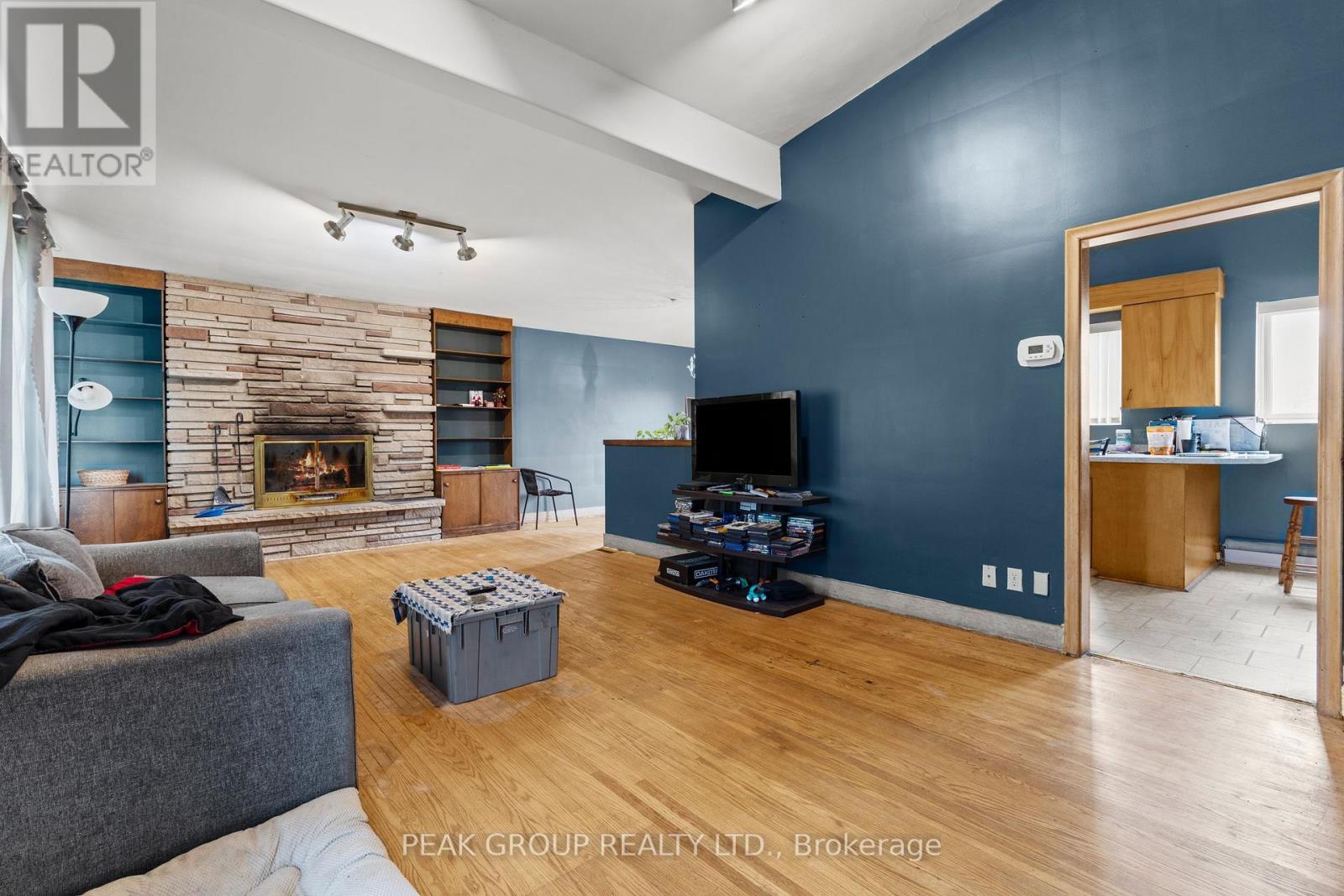 73 RIVERVIEW BOULEVARD - 4