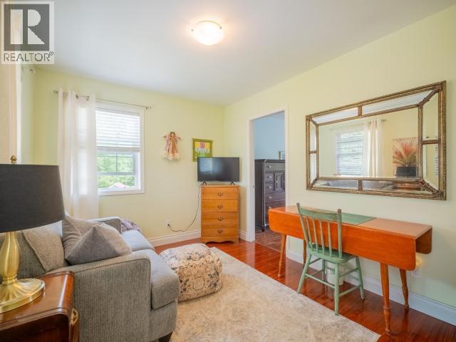 10067 HIGHWAY 101 - 34