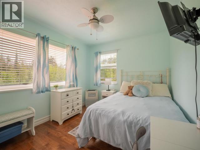 10067 HIGHWAY 101 - 39