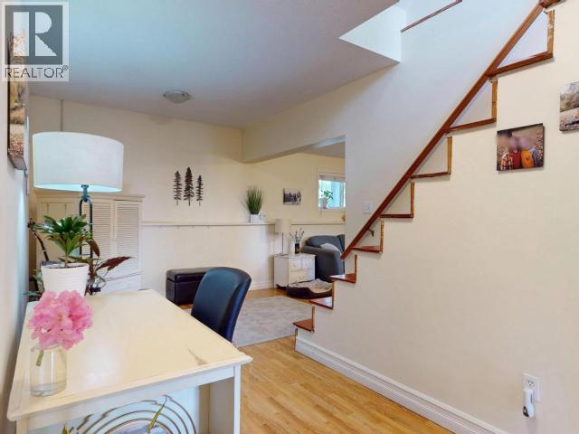 10067 HIGHWAY 101, Powell River