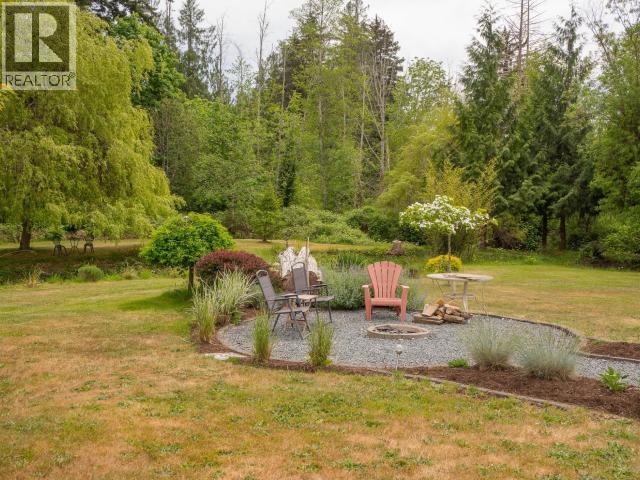 10067 HIGHWAY 101, Powell River