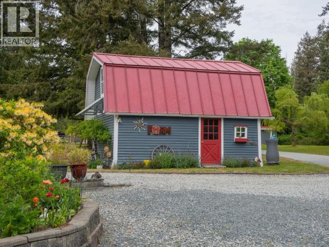 10067 HIGHWAY 101, Powell River