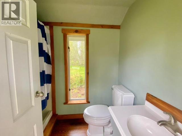 10067 HIGHWAY 101, Powell River