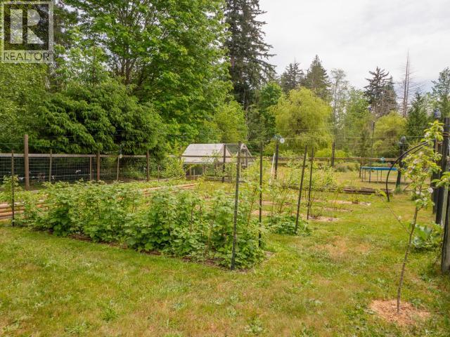 10067 HIGHWAY 101, Powell River