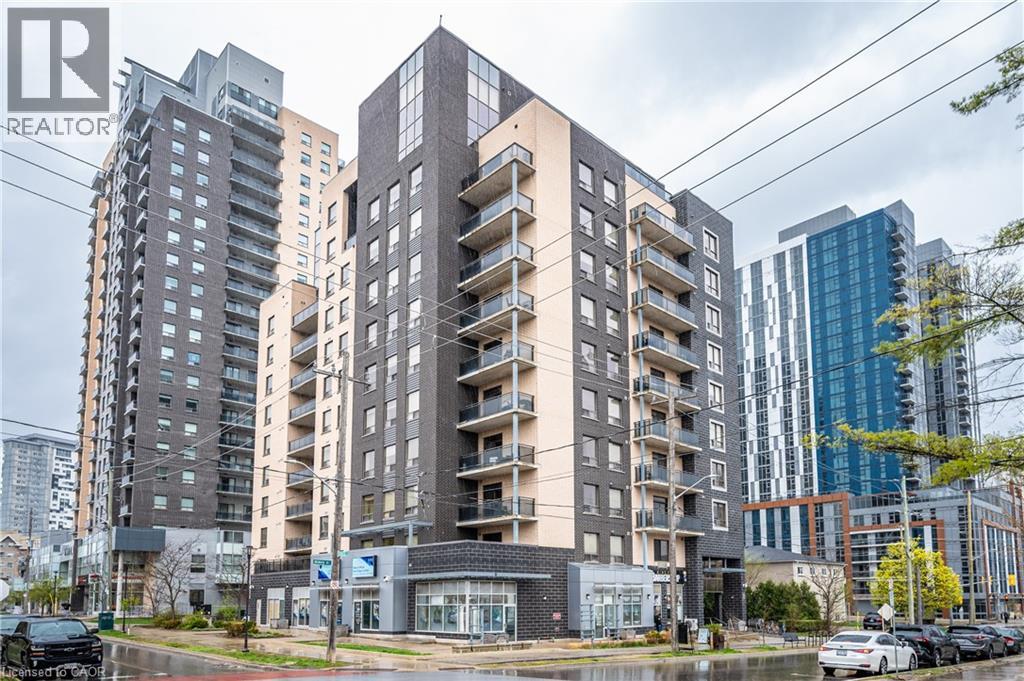 #404 8 HICKORY Street W - 2