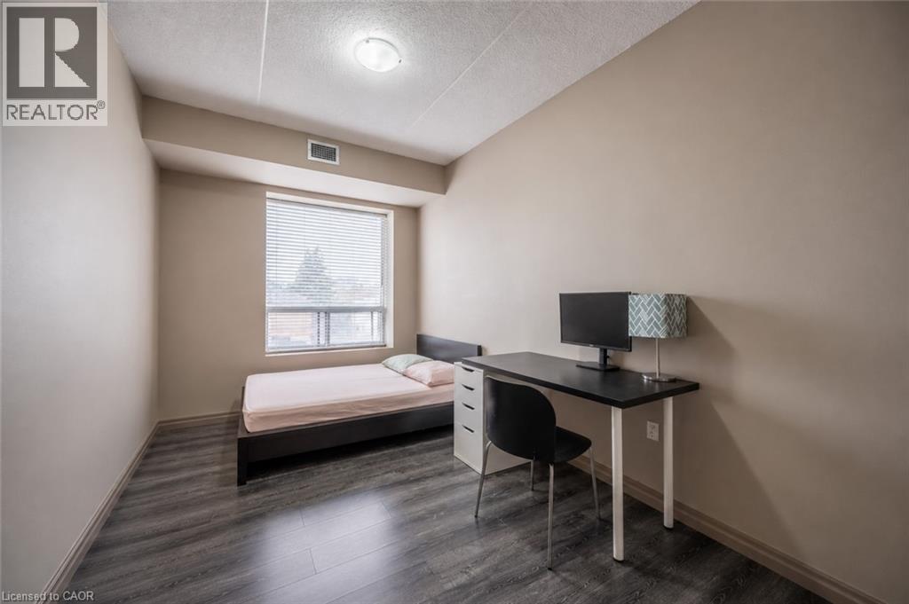 #404 8 HICKORY Street W - 7
