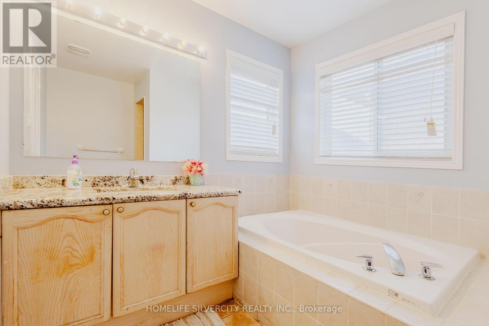 57 SAINTSBURY CRESCENT - 18