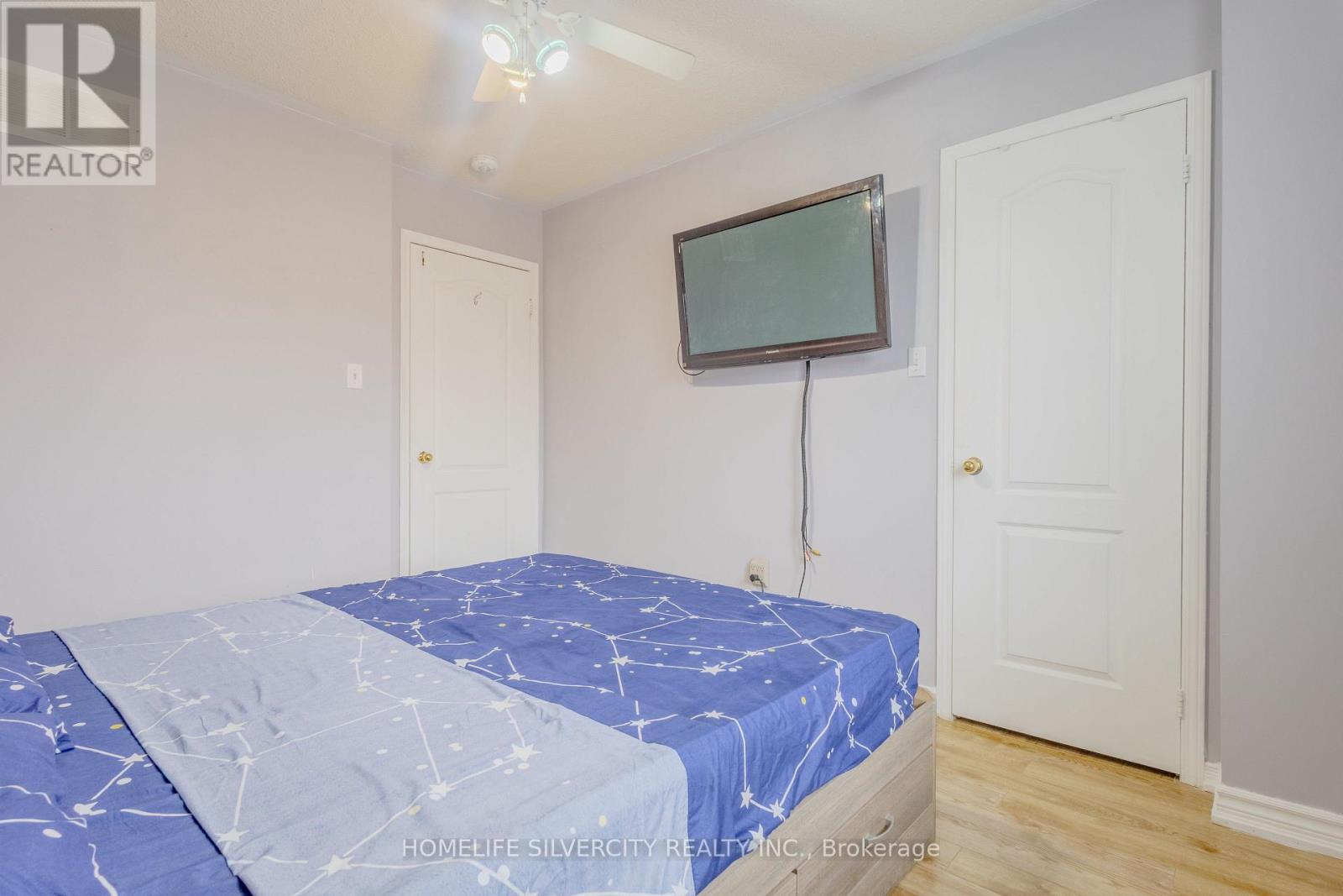 57 SAINTSBURY CRESCENT - 23
