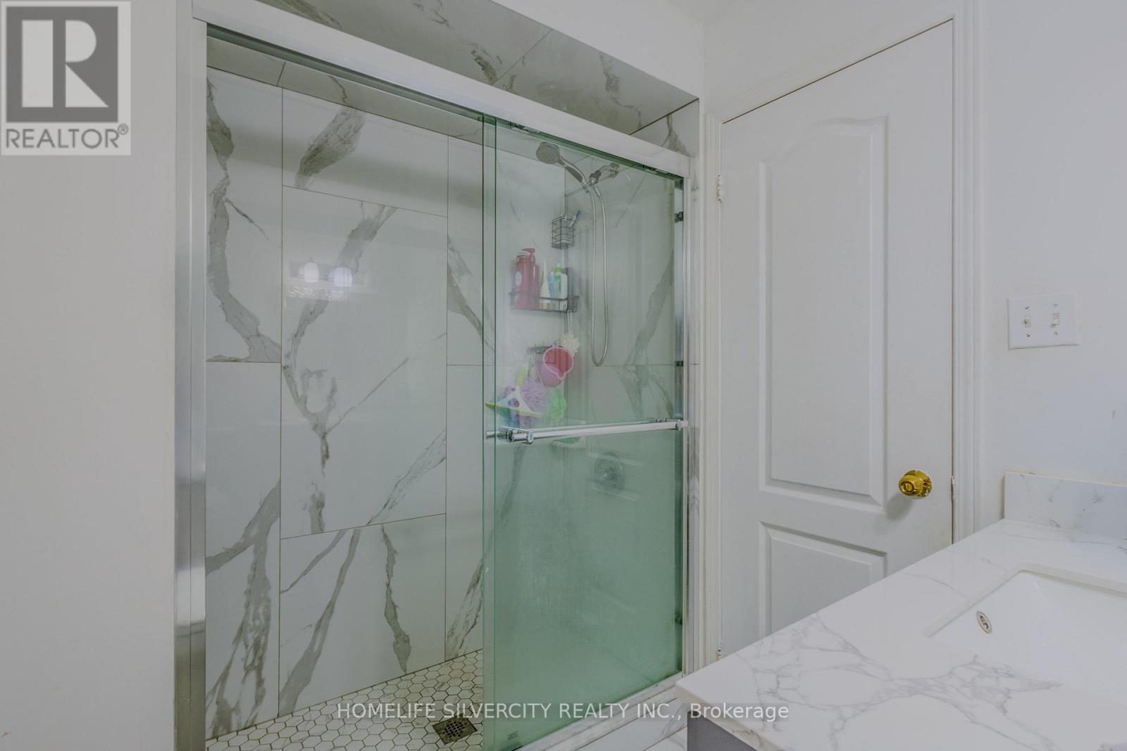 57 SAINTSBURY CRESCENT - 27