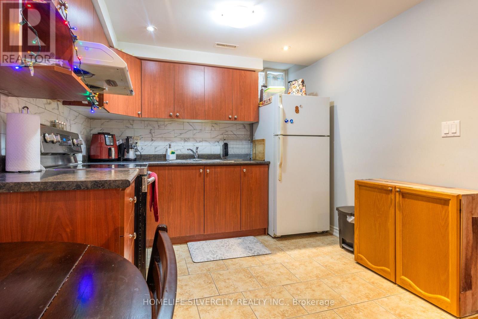 57 SAINTSBURY CRESCENT - 28