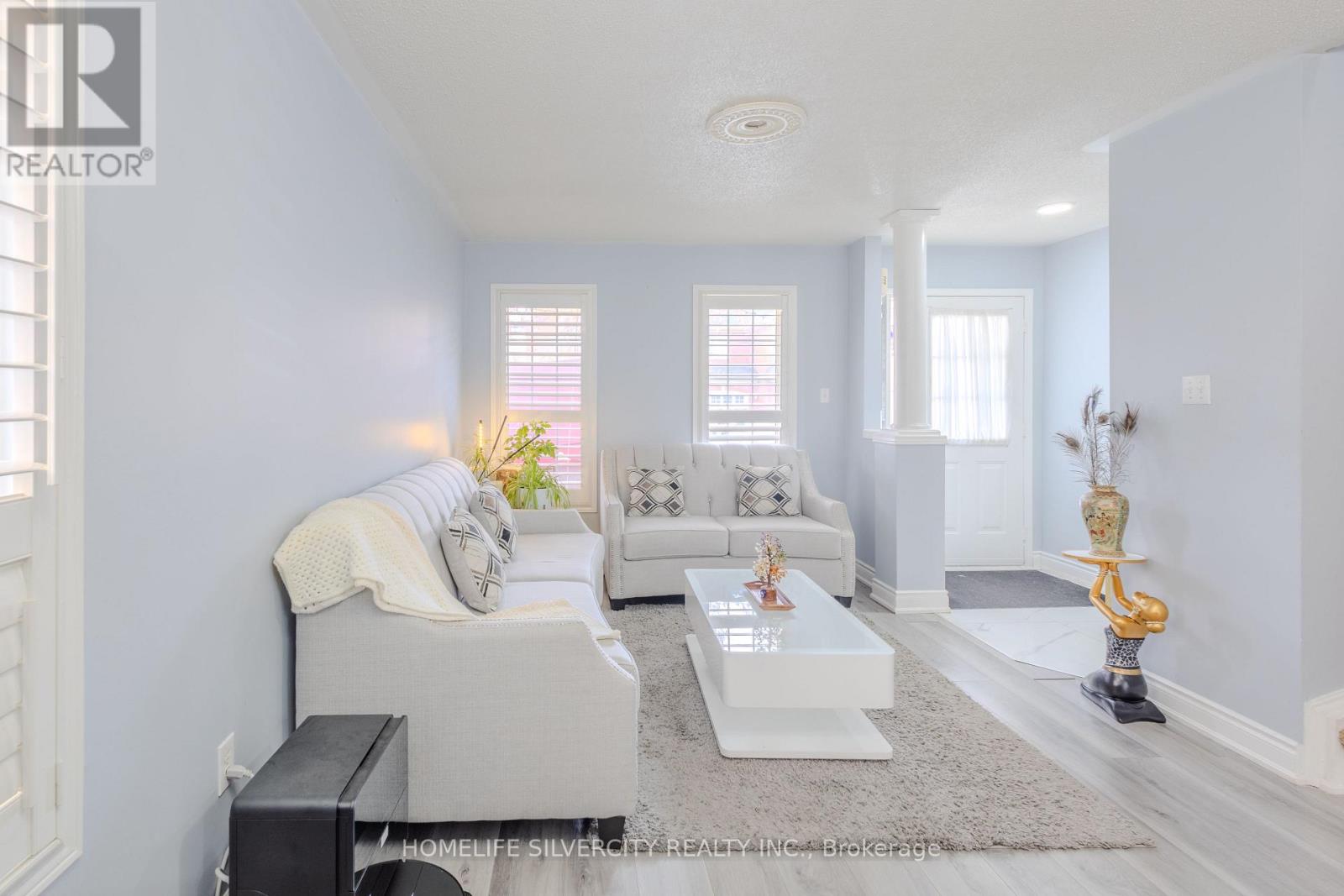 57 SAINTSBURY CRESCENT - 6
