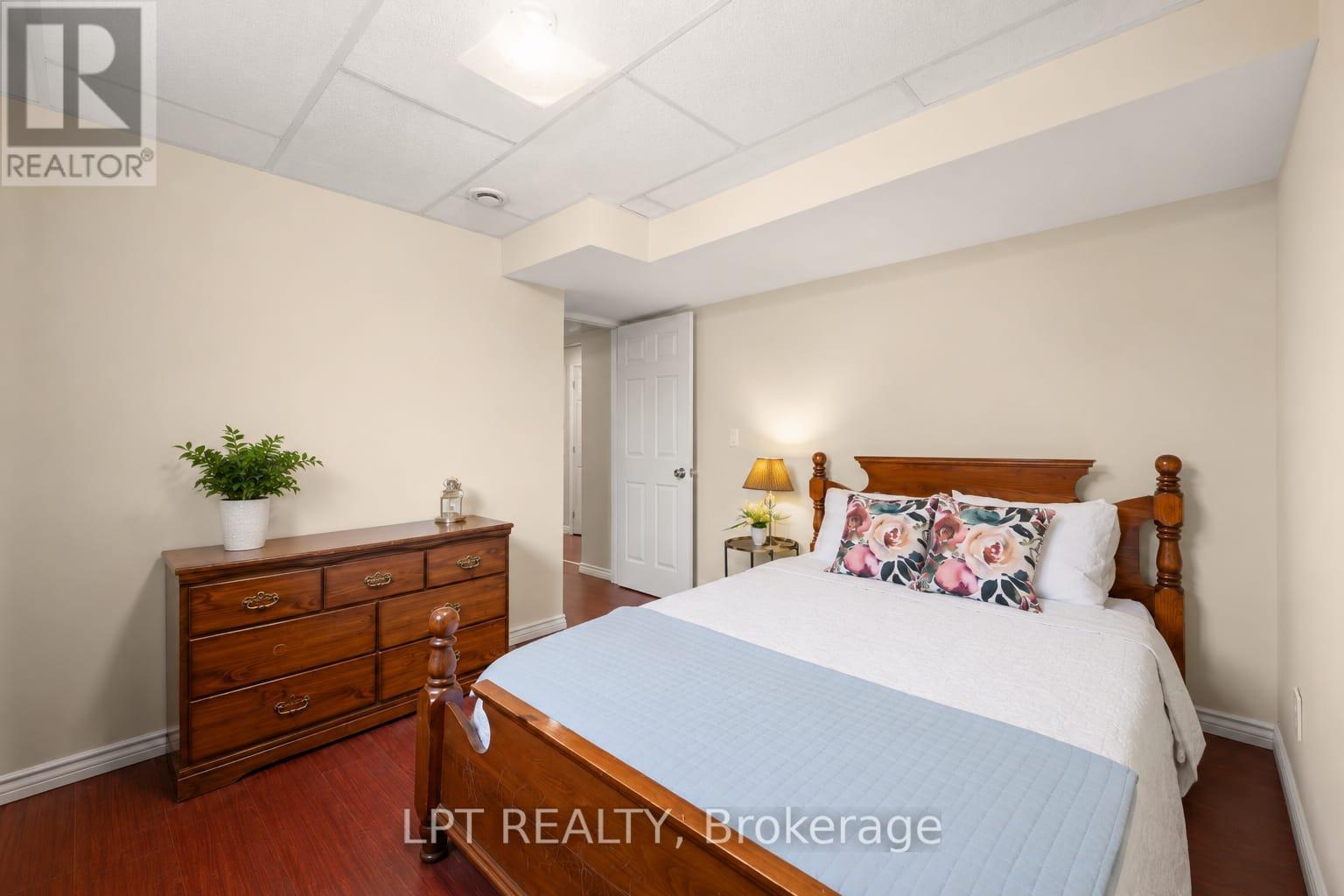 56 ST. PATRICK STREET - 25