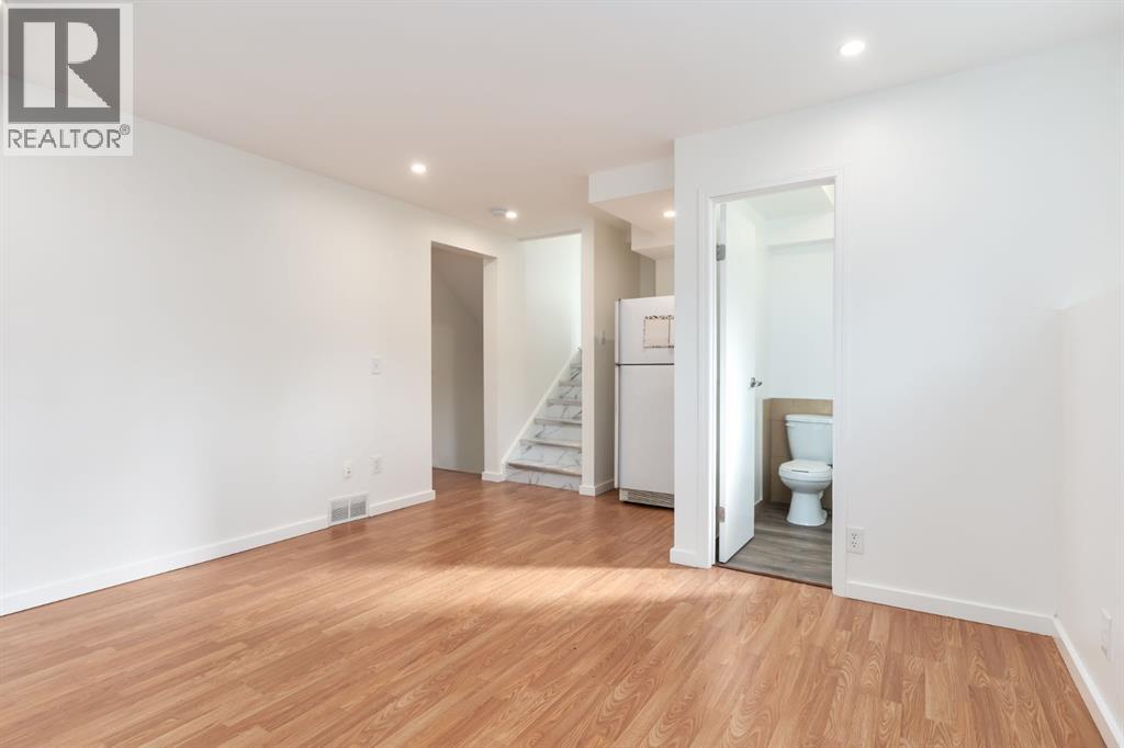 207 Whiteview Bay NE - 23