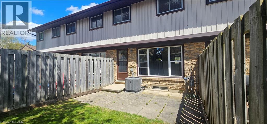 210 GLAMIS Road Unit# 6, Cambridge, Ontario, N1R6L3 — Photo 2