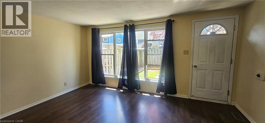 210 GLAMIS Road Unit# 6, Cambridge, Ontario, N1R6L3 — Photo 9