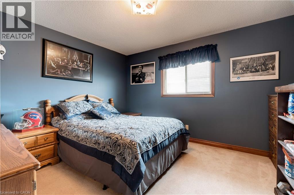 9 SUGARBERRY Court - 20