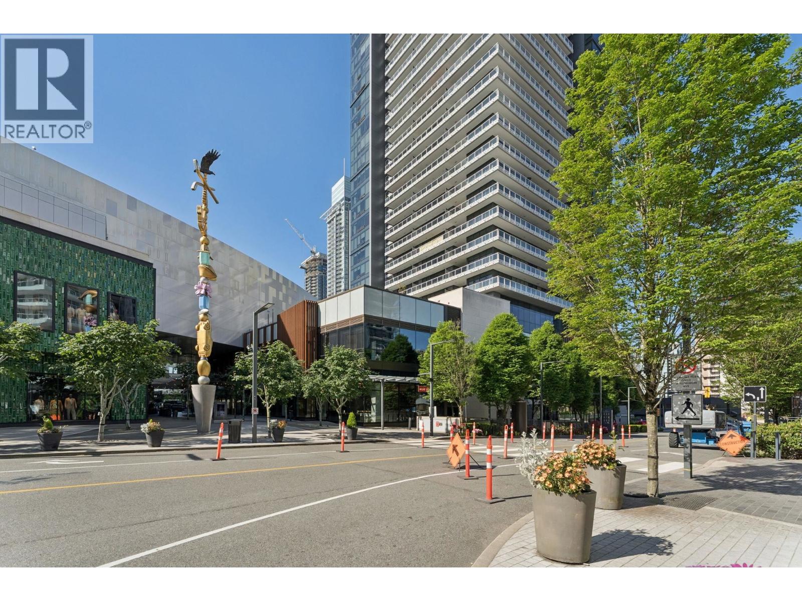 3710 4510 HALIFAX WAY