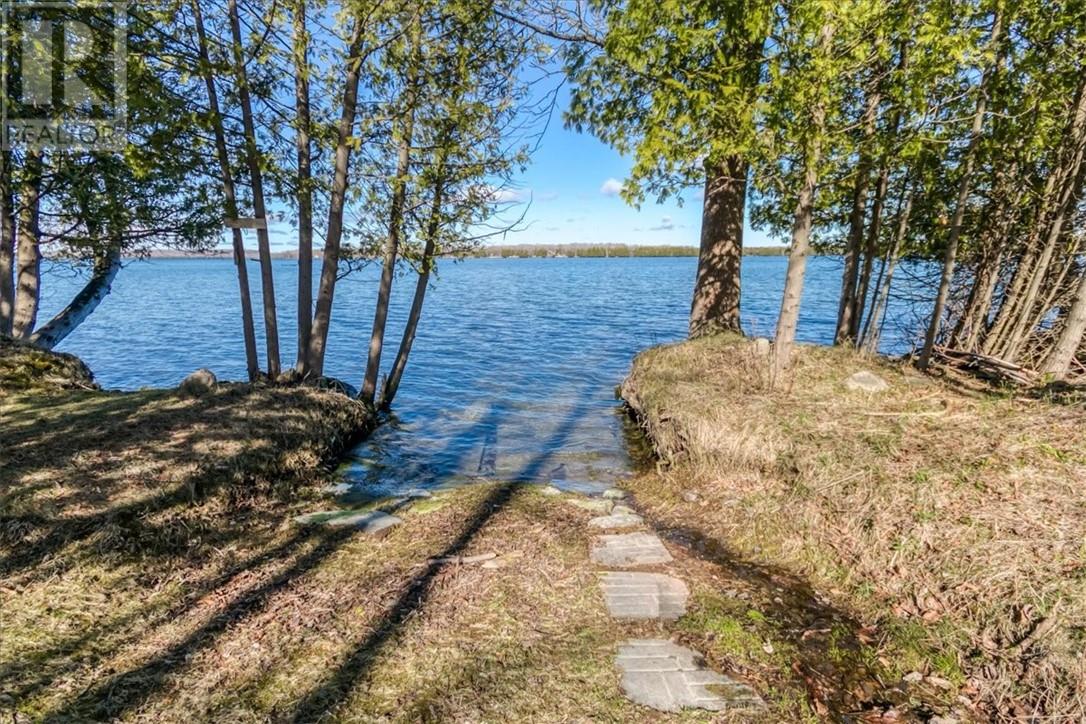 35 Maplewood Trail - 6